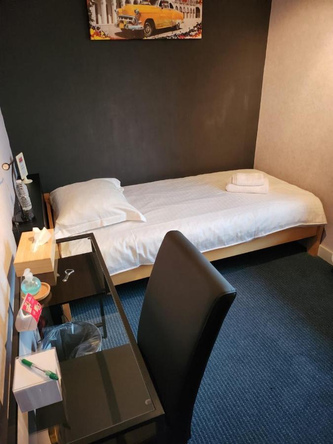 Hotel Francorchamps Pitlane Lodge Екстер'єр фото