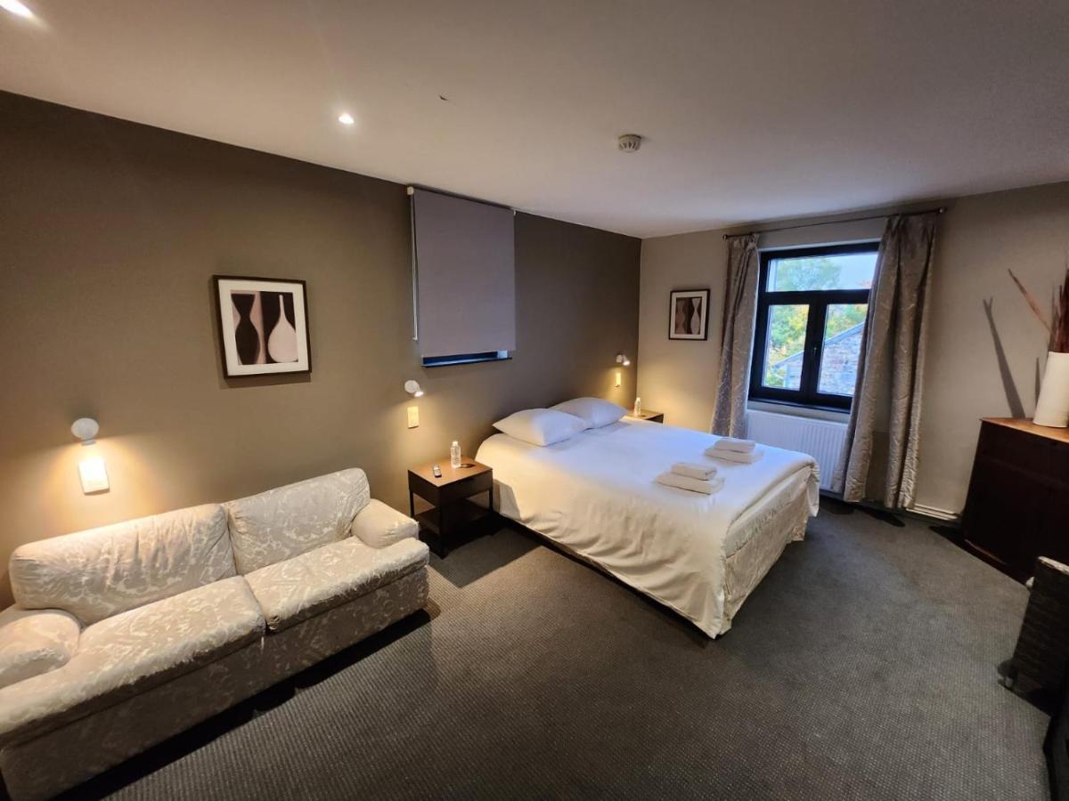 Hotel Francorchamps Pitlane Lodge Екстер'єр фото