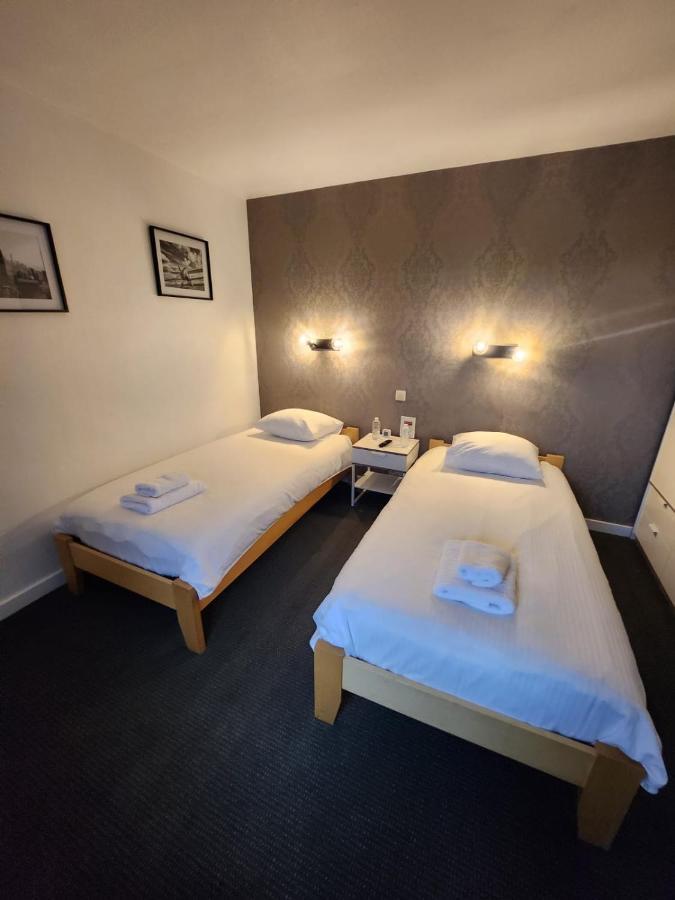 Hotel Francorchamps Pitlane Lodge Екстер'єр фото