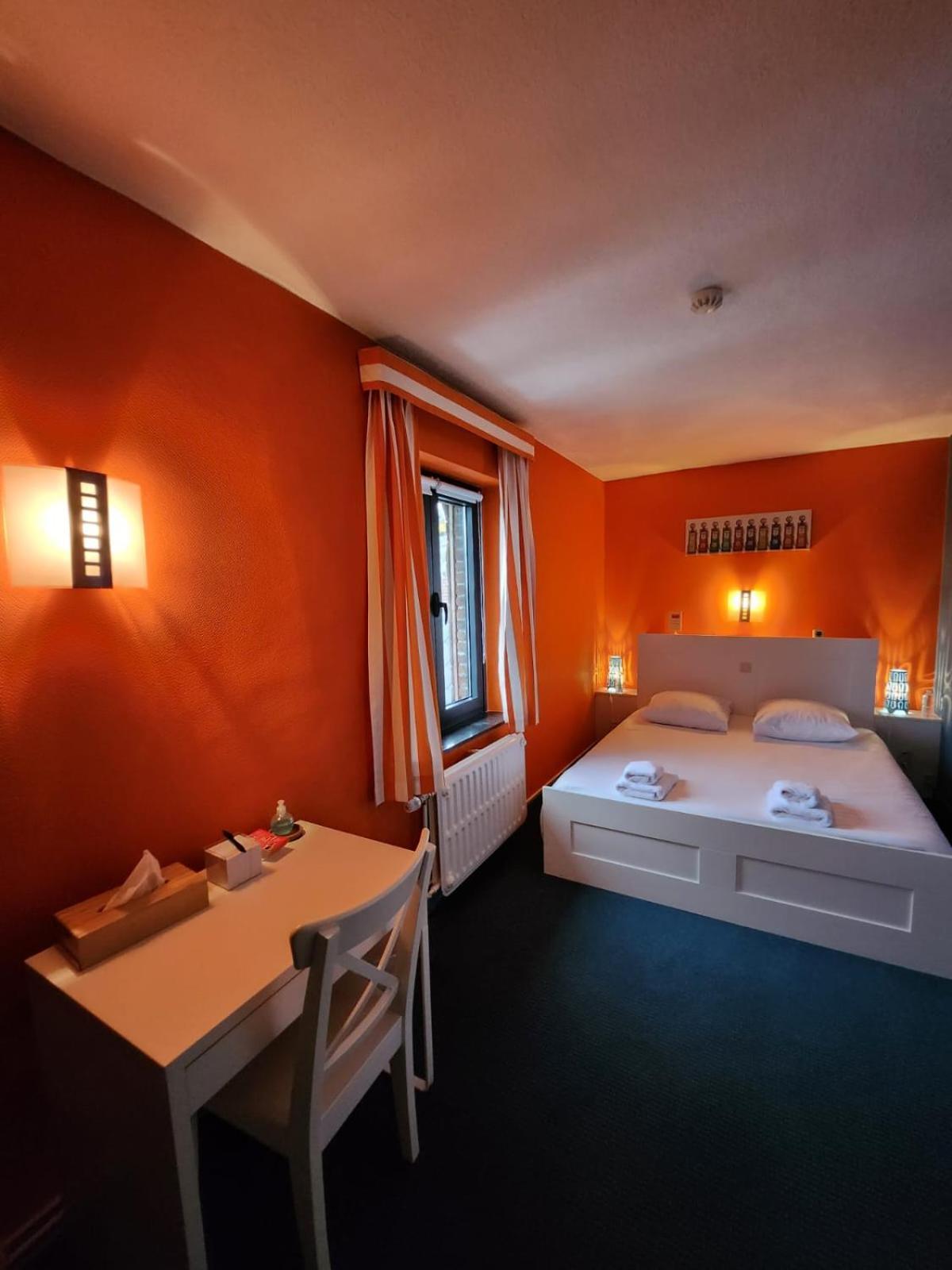 Hotel Francorchamps Pitlane Lodge Екстер'єр фото